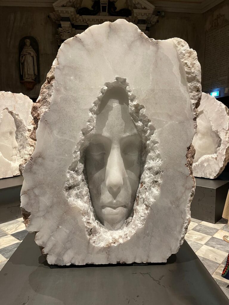 Dangiracestlavie-Jaume-Plensa-2
